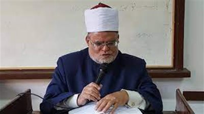 أقوم بعمل شنط رمضان فهل أحسب تكاليفها من زكاة المال؟.. عالم أزهري يوضح