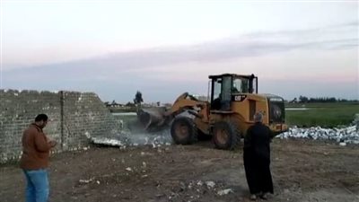 إزالة 34 حالة تعد في 8 مراكز بالبحيرة ضمن الموجة 19