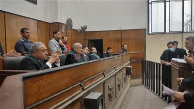 محاكمة 12 متهمًا بتشكيل عصابة دولية لتصنيع وترويج المخدرات بالشرقية