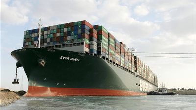 في ذكرى تعويم السفينة إيفر جيفين.. حوادث بحرية عطّلت مجاري ملاحية حول العالم