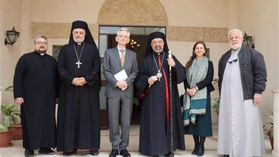 بطريرك الأقباط الكاثوليك يستقبل السفير الفرنسي بمصر