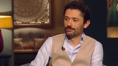 كريم محمود عبد العزيز: كنت بعمل تيك توك وأنا طفل.. ووالدي كان نفسه أبقى دكتور 