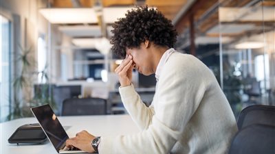 طرق فعالة لشحن طاقتك من جديد إذا كنت تشعر بالتعب طوال الوقت 