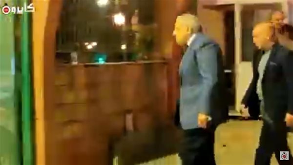 جانب من لحظة تقديم