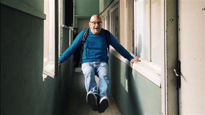 مهرجان الإسماعيلية الدولي ينظم برنامج الاحتفاء بالبدايات احتفالا بالمخرج خيري بشارة | صور