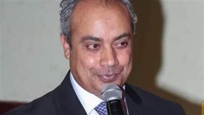  أولياء أمور يحتجون على نقل مدير مدرسة بالقاهرة: متفانٍ في العمل وأب لجميع الطلاب