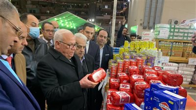 الزيت بـ25 والدقيق بـ8 جنيهات.. افتتاح معرض أهلًا رمضان في بورسعيد بأسعار مخفضة | بث مباشر