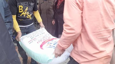 بسبب الدقيق.. غلق وتشميع مطعم حلويات في الجيزة 