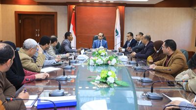 محافظ سوهاج: تعليمات مشددة بضبط الأسعار والرقابة على الأسواق