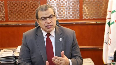 القوى العاملة: مد فترة قبول طلبات العمل على مهنة التمريض بالكويت إلى الخميس المقبل