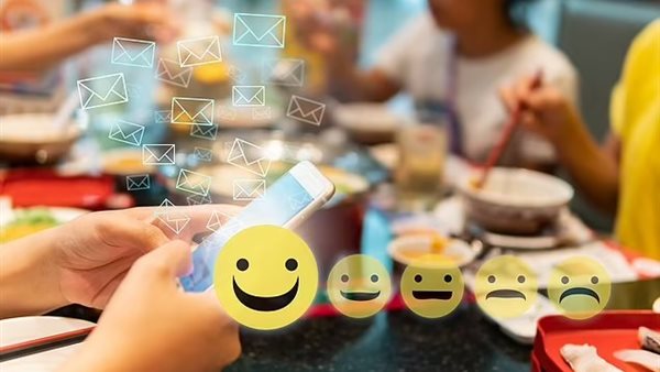 استخدام الرموز التعبيرية