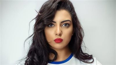 الكاميرات تعطلت وكلاب الحراسة لم تقم برد فعل.. سرقة منزل نور العيسوي وكيلة اللاعبين 