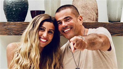 دينا الشربيني: عمرو دياب راجل عظيم.. ومش بفكر في الارتباط حاليا | فيديو