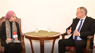 السفير البولندي يعلق على حديث مسؤول في بلاده حول اللاجئين المسلمين