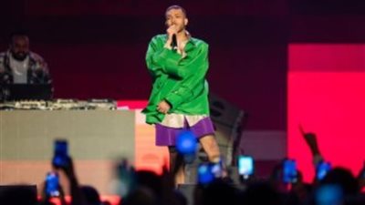 بينخر في صميم شبابنا ولا يجب السكوت عليه.. هجوم حاد من نجوم الفن والإعلام على ويجز | فيديو