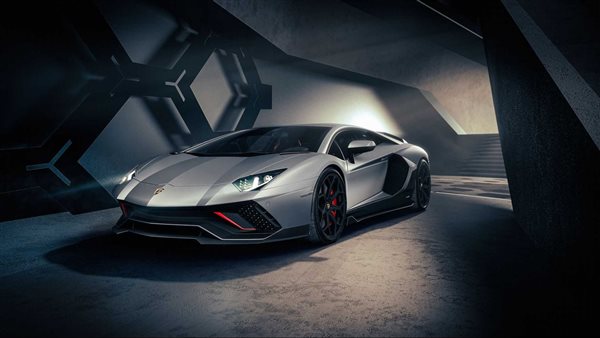 لامبورجيني أفينتادور