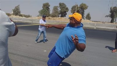 كابونجا يواصل استعداداته لسحب سفينة وزنها 700 طن بالغردقة