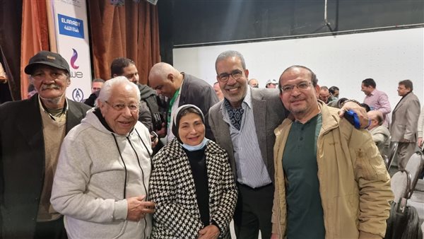 فاطمة عيد ومدحت العدل