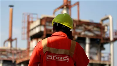 مستوى قياسي.. سعر برميل النفط يسجل 94.3 دولار مع تقييم آفاق الطلب