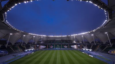 رسميًا.. السعودية تستضيف مباراة الإمارات والعراق في تصفيات كأس العالم