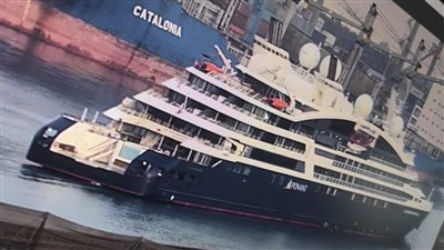 اقتصادية قناة السويس: ميناء السخنة يستقبل 166 سائحًا في رحلة اليوم الواحد