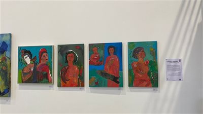 اللوحات مستوحاه من الخرائط الجغرافية.. انطلاق فعاليات معرض تام لـ شيرين البارودي