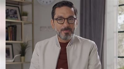 الدكتور محمد عماد: نبذل أقصى جهد في عيادتنا لإرضاء المرضى