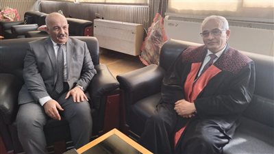 على هامش مناقشة رسالة دكتوراه.. نائب رئيس جامعة الزقازيق يستقبل نائب وزير التعليم