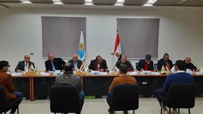 لجنة لتقنين أوضاع العمالة بشركة مياه الشرب بسوهاج