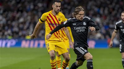 كلاسيكو الأرض.. برشلونة يتقدم بثنائية أمام ريال مدريد في الشوط الأول 