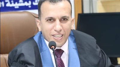 رئيس قسم الصحافة بإعلام السويس يقدم مدونة أخلاقية لاستخدام الصورة في الإعلام 