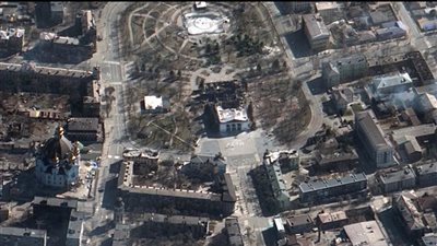 روسيا تطلب من أوكرانيا تسليم ماريوبول خلال ساعات