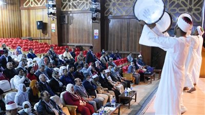 محافظ أسوان يقرر زيادة المنتفعات من المساهمات النقدية إلى 150 سيدة بدلًا من 40