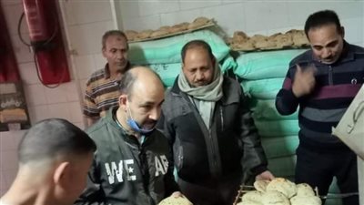 ضبط 6 مخالفات تموينية متنوعة بمركز العدوة في المنيا