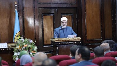 وكيل الأزهر يطالب برقابة مؤسسية لتحصين المجتمع ضد فوضى التكنولوجيا