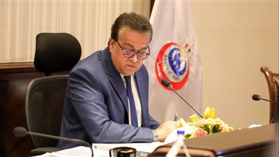 الصحة للمستشفيات: مريض الطوارئ يُعالج بالمجان لمدة 48 ساعة.. وتحذير من عدم تقديم الخدمة الطبية لأسباب مادية