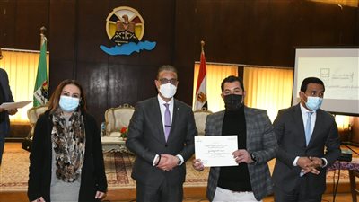 محافظ الفيوم: لدينا قيادة سياسية وطنية مهتمة بالتحول الرقمي لمواكبة العالم