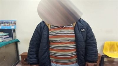 صور ورسائل إباحية.. القبض على متهم بابتزاز ربة منزل بالغربية