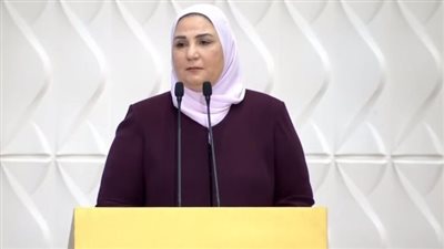 خلال احتفالية المرأة المصرية.. وزيرة التضامن متأثرة: الأمهات ترحلن جسدًا ويبقين أبد الدهر روحًا وأثرًا 