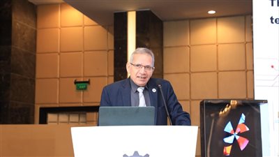 محمد مجاهد: عقد الامتحانات العملية لطلاب التعليم الفني بالتنسيق مع خبراء وزارة الصناعة لأول مرة