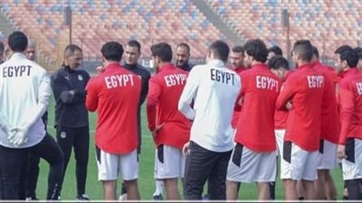 كيروش يبحث الاكتفاء بالتدريب على ملعب الدفاع الجوي قبل مواجهة السنغال 