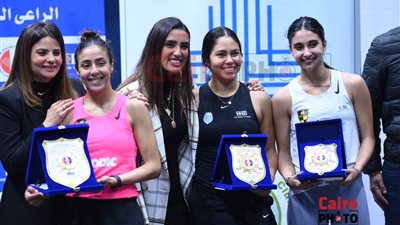 علي فرج ونوران جوهر بطلا الجمهورية للاسكواش بمدينتي