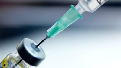 هل استعمال حقنة الوريد أو العضل للعلاج أو للتقوية مبطلة للصوم؟.. الإفتاء تحسم الجدل