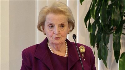 وفاة مادلين أولبرايت أول وزيرة للخارجية الأمريكية بعد معاناة مع السرطان