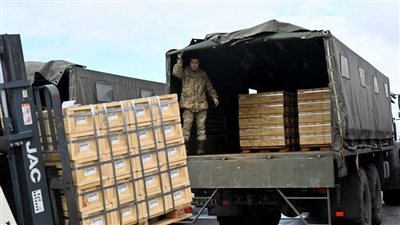 دعما لـ أوكرانيا.. إستونيا تقدم مساعدات عسكرية بقيمة 113 مليون يورو وألمانيا توافق على إرسال دباباتها