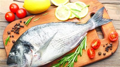 الطماطم تسجل 7 جنيهات للكيلو والبلطي بـ 37.. تعرف على أسعار الخضروات والأسماك داخل الأسواق |بث مباشر 