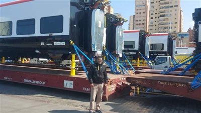ننشر الصور الأولى لوصول أول قطارات تالجو الإسبانية إلى ميناء الإسكندرية