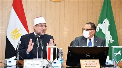 وزير الأوقاف: صكوك الإطعام مستمرة.. وتوزيع 500 طن لحوم و500 ألف شنطة على الأسر الأولى بالرعاية