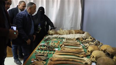 تخريج الدفعة 20 من مدرسة حفائر المبتدئين بالمجلس الأعلى للآثار |صور 