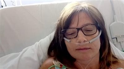 بعد معاناة لسنوات.. امرأة تنزع الرحم بسبب ألم الدورة الشهرية